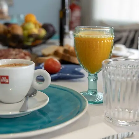 Boutique Olvido 22 Adults Only Konukevi 3*